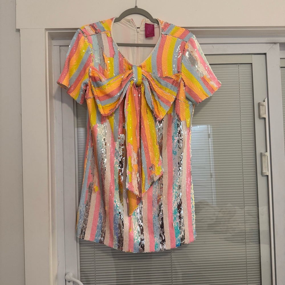 Queen on sparkles 2 tone dress
